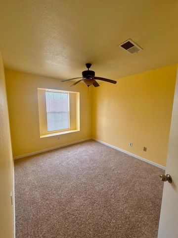 6 Westmont Court, Merced, CA 95348