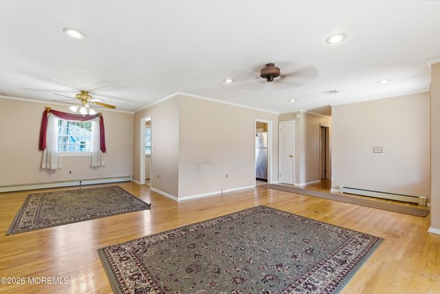 603 Carol Avenue, Oakhurst, NJ 07755