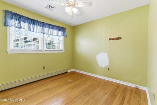 603 Carol Avenue, Oakhurst, NJ 07755