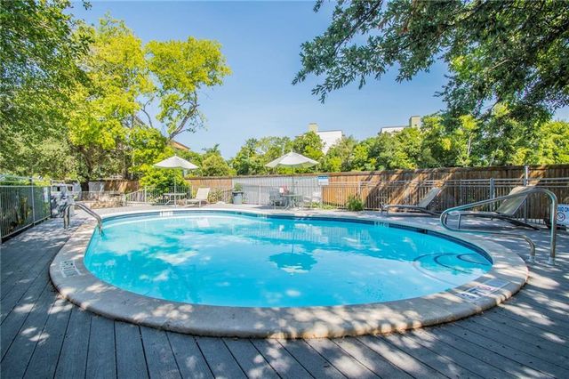 3204 Manchaca RD 302, Austin, TX 78704