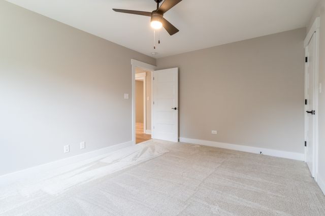 1073 Gratton Rd, Clarksville, TN 37043