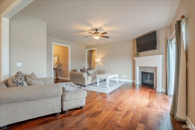 3411 Takara Drive, Evansville, IN 47715