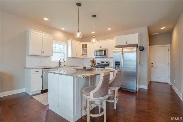 3411 Takara Drive, Evansville, IN 47715