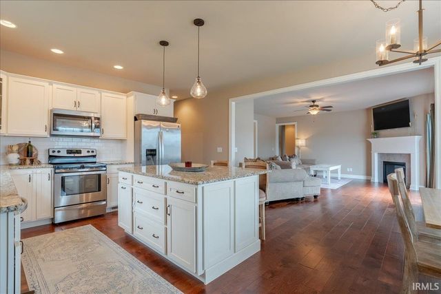 3411 Takara Drive, Evansville, IN 47715