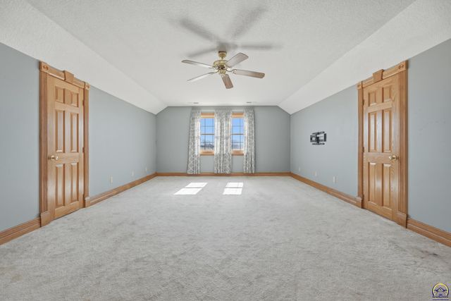 2848 SW Indian Hills RD, Topeka, KS 66614