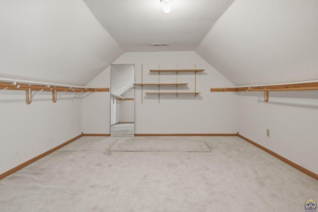 2848 SW Indian Hills RD, Topeka, KS 66614