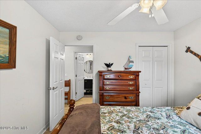 105 SE 36th Street, Oak Island, NC 28465