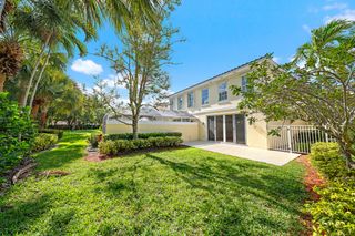 474 Capistrano Drive, Palm Beach Gardens, FL 33410
