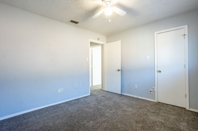 362 S STEWART Drive, Lancaster, TX 75146