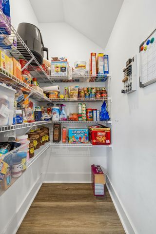 301 Booker Dr, Gallatin, TN 37066