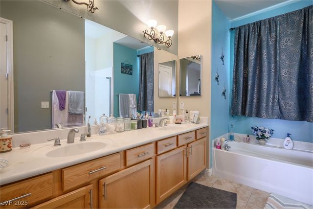 748 Ishani Ridge Court, Pahrump, NV 89048