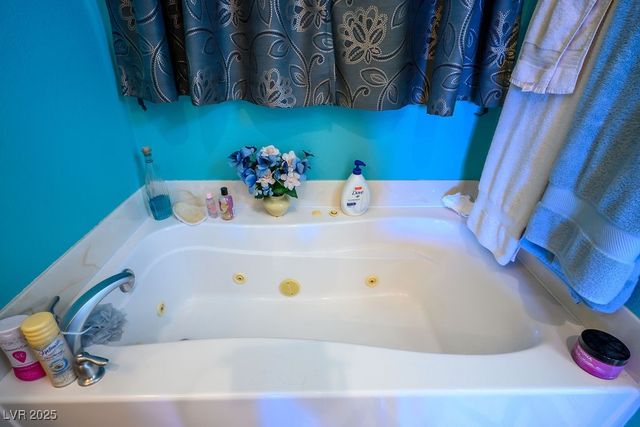 748 Ishani Ridge Court, Pahrump, NV 89048