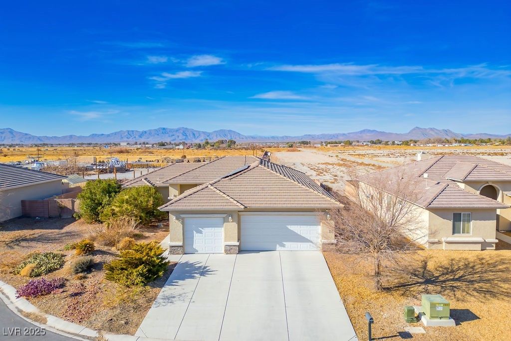 748 Ishani Ridge Court, Pahrump, NV 89048