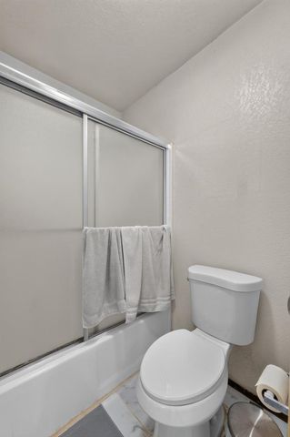 2183 Sandcastle Way, Sacramento, CA 95833