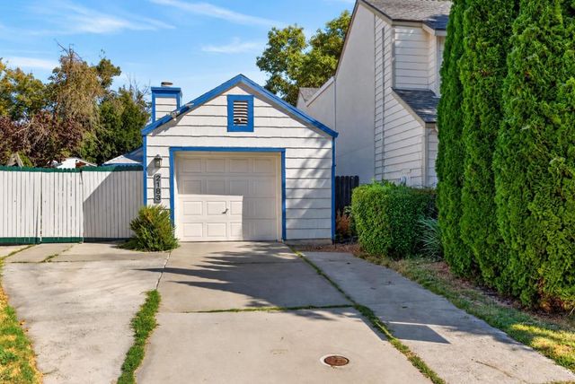2183 Sandcastle Way, Sacramento, CA 95833