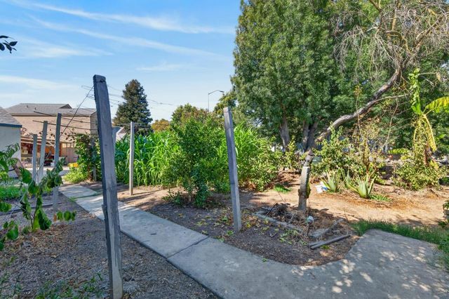 2183 Sandcastle Way, Sacramento, CA 95833