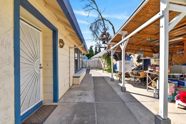 2183 Sandcastle Way, Sacramento, CA 95833