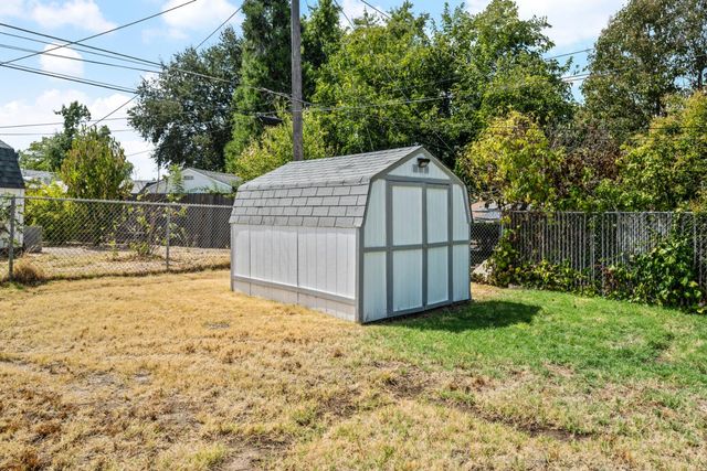 3940 Ottomeyer Ct, North Highlands, CA 95660