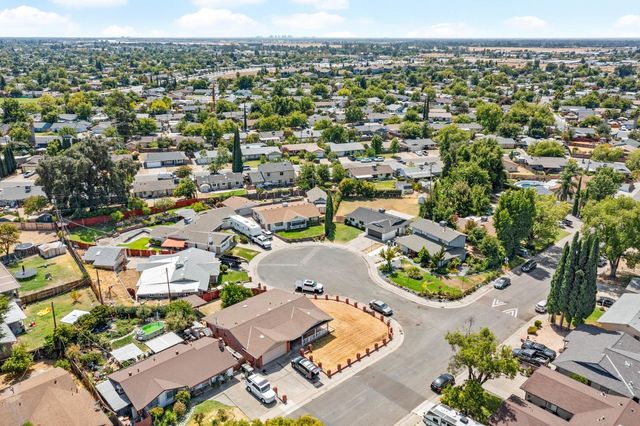 3940 Ottomeyer Ct, North Highlands, CA 95660