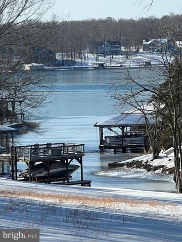 5404 SPINNAKER WAY, Mineral, VA 23117