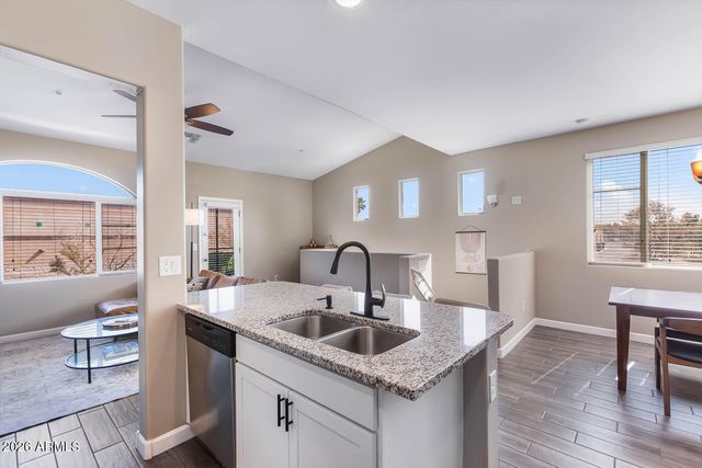 240 W JUNIPER Avenue 1169, Gilbert, AZ 85233