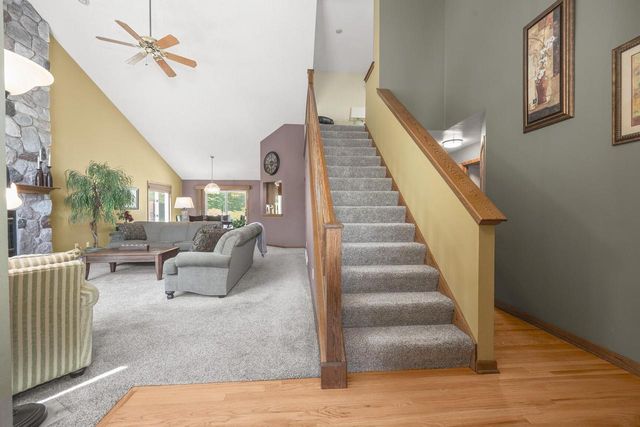 W233N7065 Blacksmith COURT, Sussex, WI 53089