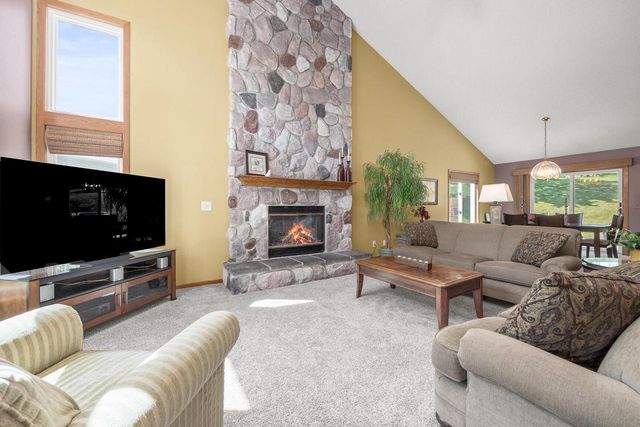 W233N7065 Blacksmith COURT, Sussex, WI 53089