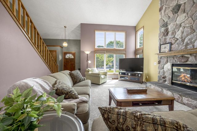 W233N7065 Blacksmith COURT, Sussex, WI 53089