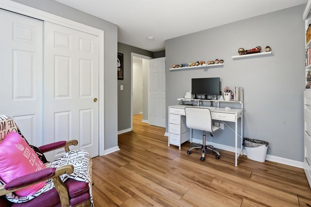 18 Meetinghouse Road, Keene, NH 03431