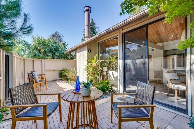 855 Brookline Drive E, Sunnyvale, CA 94087