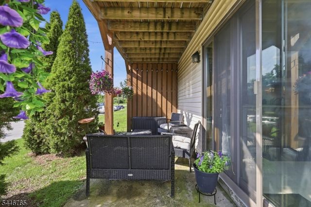 17 Great Gorge Ter, Vernon Twp., NJ 07462