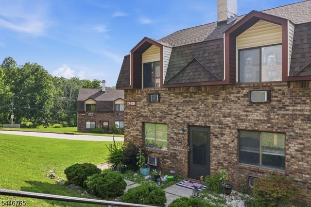 17 Great Gorge Ter, Vernon Twp., NJ 07462