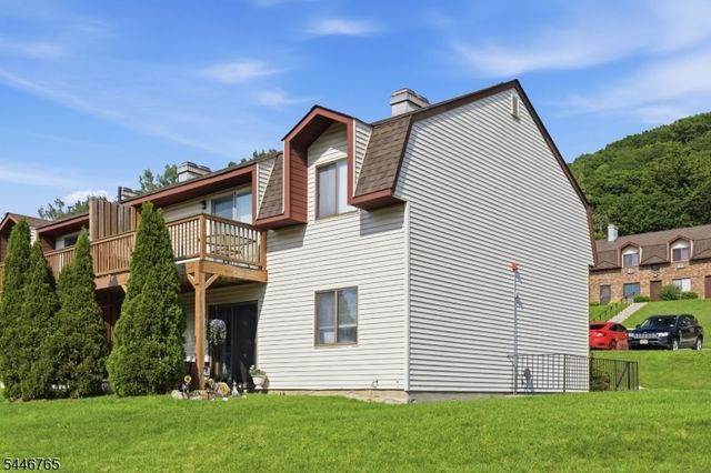 17 Great Gorge Ter, Vernon Twp., NJ 07462