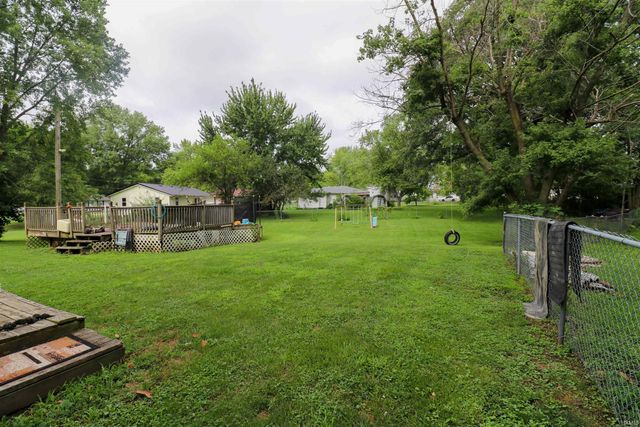 226 S Manor Avenue, Albany, IN 47320