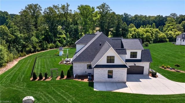 402 Mitchells Landing Way, Greensboro, NC 27455