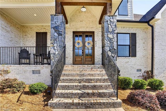 402 Mitchells Landing Way, Greensboro, NC 27455