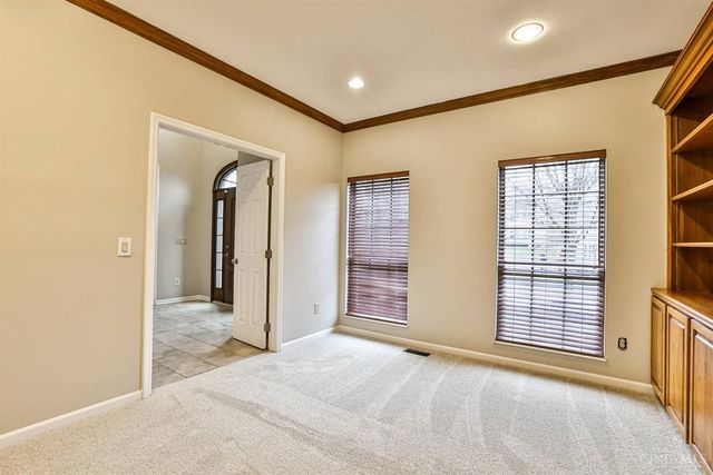 1118 Glen Echo Lane, Miami Twp, OH 45150