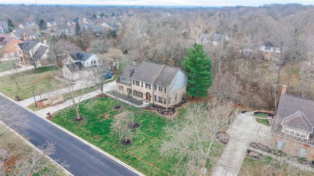 1118 Glen Echo Lane, Miami Twp, OH 45150