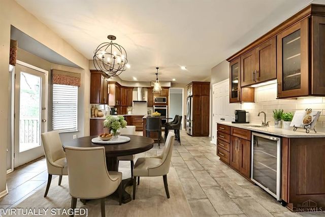 1118 Glen Echo Lane, Miami Twp, OH 45150