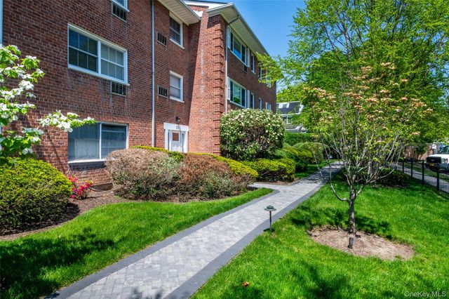 55 Maple Avenue 3B, Hastings-on-hudson, NY 10706