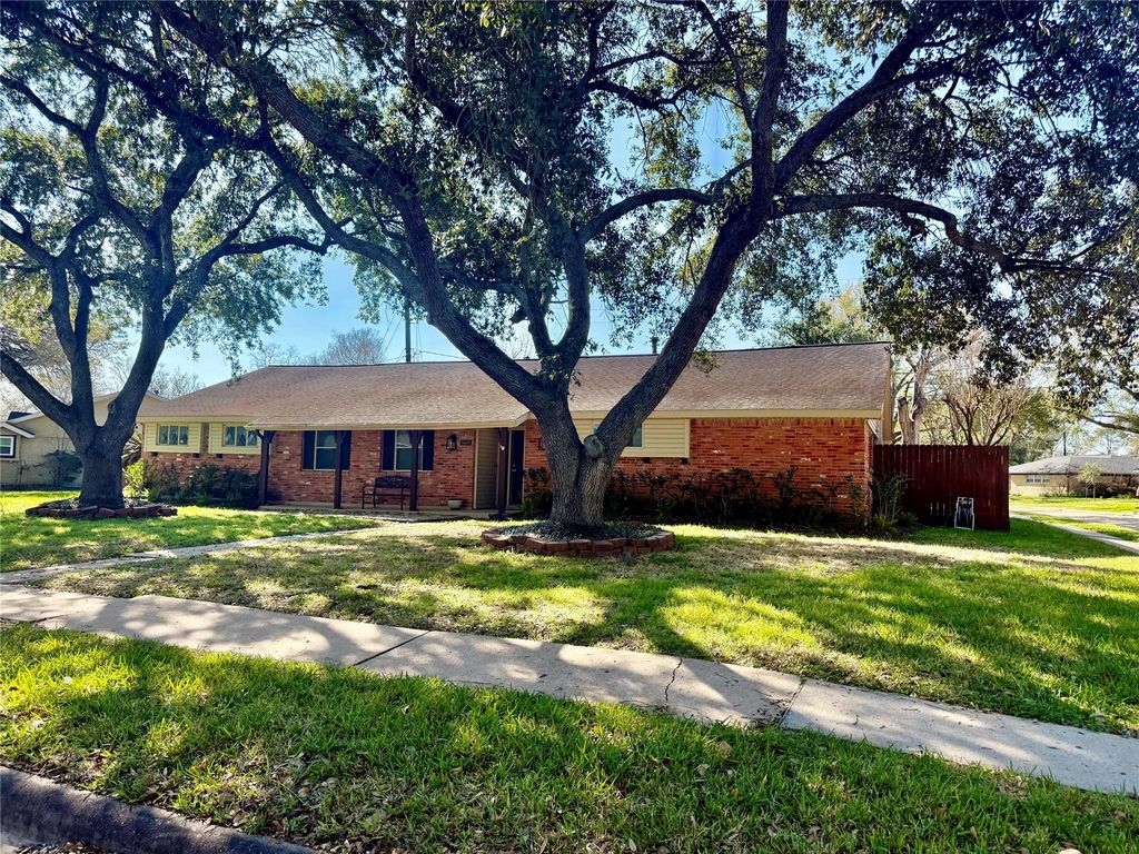 5602 Cartagena Street, Houston, TX 77035
