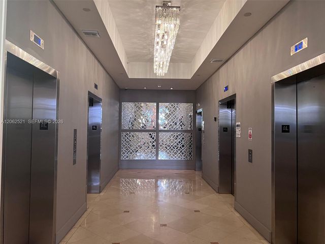 100 Lincoln Rd 314A, Miami Beach, FL 33139