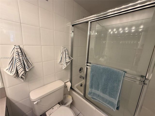 100 Lincoln Rd 314A, Miami Beach, FL 33139