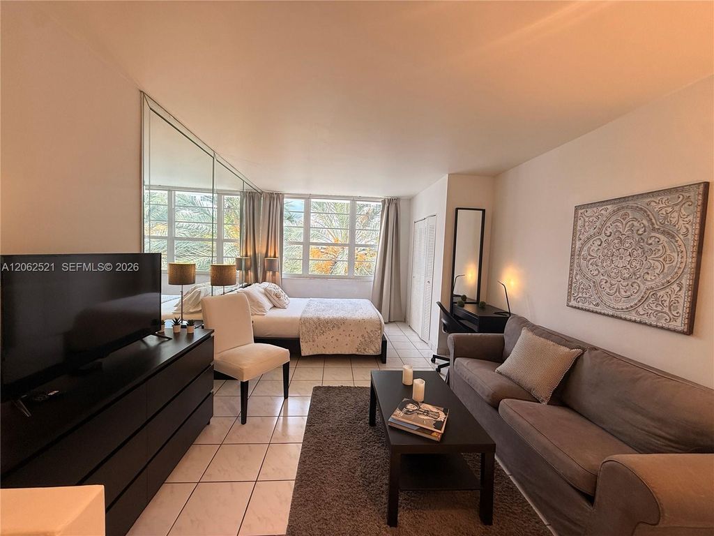 100 Lincoln Rd 314A, Miami Beach, FL 33139