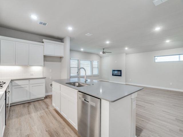 2008 Edgewater Street, Celina, TX 75009