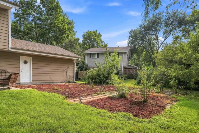11145 N Riverland COURT, Mequon, WI 53092