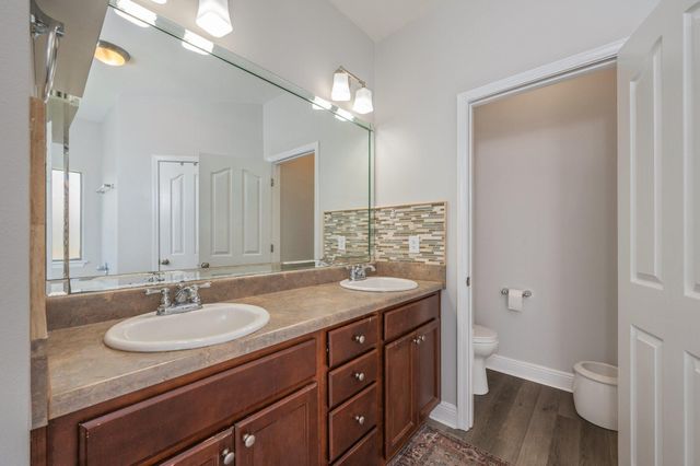 138 Crab Apple Avenue, Crestview, FL 32536