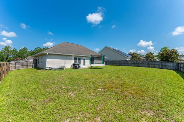 138 Crab Apple Avenue, Crestview, FL 32536