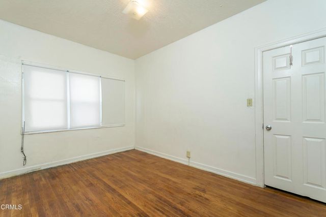 3201 W 21st Street, Los Angeles, CA 90018