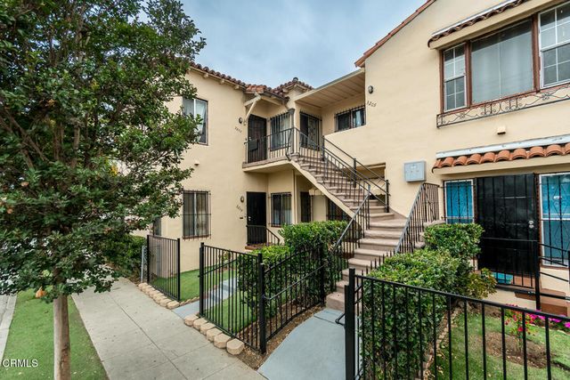3201 W 21st Street, Los Angeles, CA 90018
